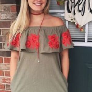 Umgee Sz L Off-Shoulder Olive Dress with Red Floral Embroidery Boho Style